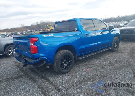 2024 Chevrolet Silverado 1500 4Wd Short Bed Custom z USA, uszkodzony, nr VIN 1GCPDBEK0RZ130734